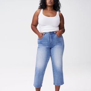 NWOT Universal Standard Bae Boyfriend Crop Jeans